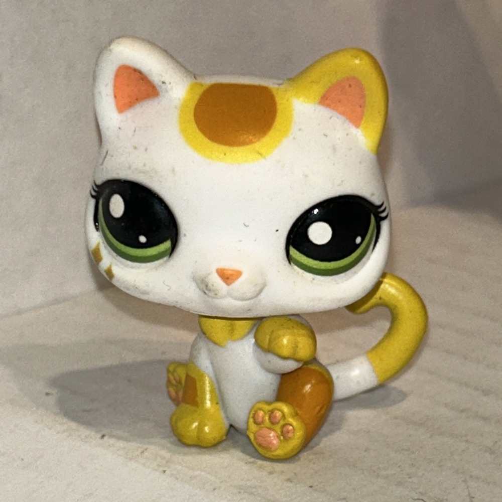 Littlest Pet Shop LPS Authentic White Orange Tan Tokyo Blythe Cat Green Eye - Picture 1 of 2